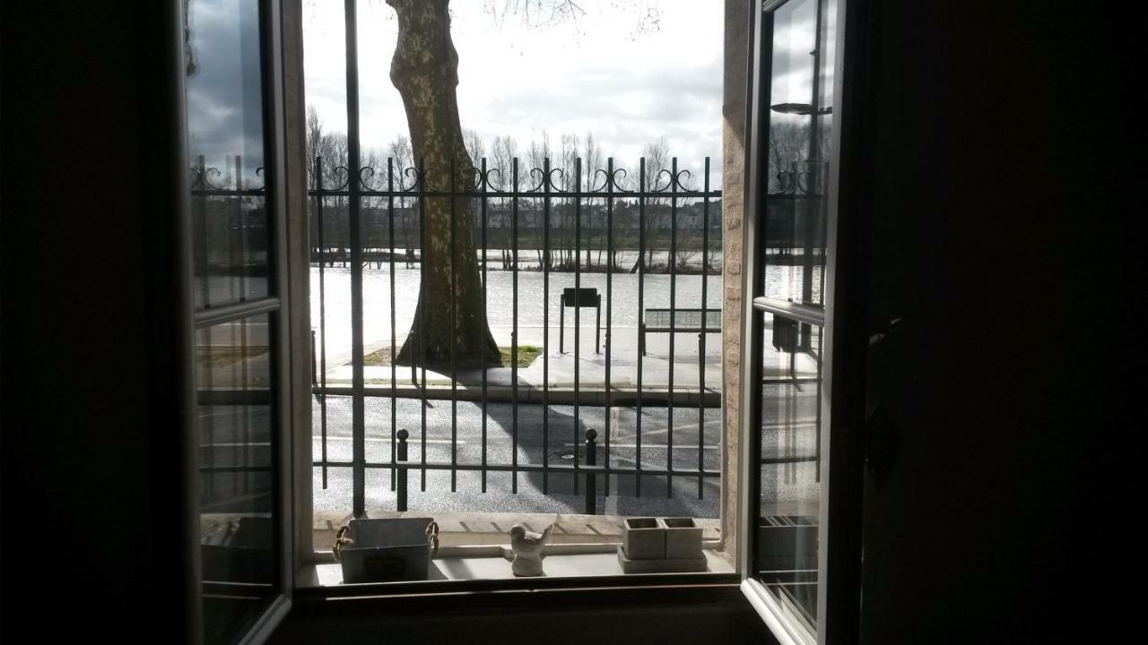 Appart La Gabare - Face Loire Quai Du Chatelet Orleans Bagian luar foto